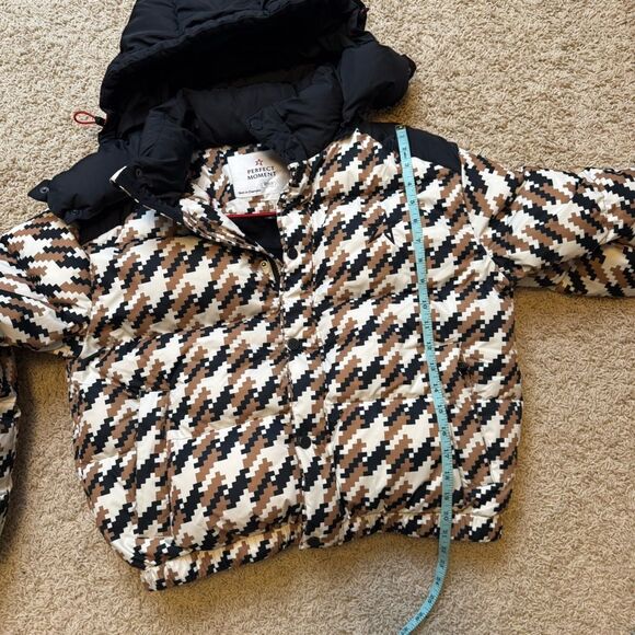 Perfect Moment Women's Houndstooth Ski Jacket Puffer - Camel, Black & White - Picture 11 of 12